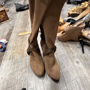 Rose gold Brown Suede Women's Boots